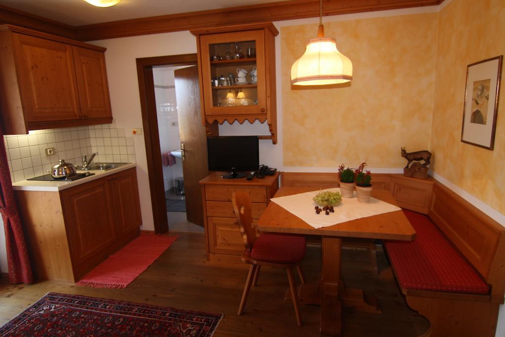 Residence Mairhofer Dobbiaco Habitación foto